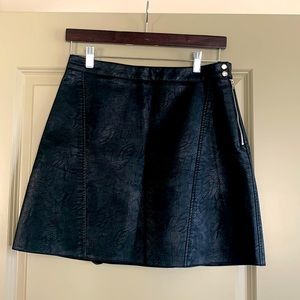 Faux leather black skirt